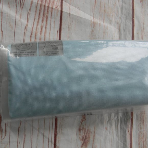NEW c e ll a  CELLA 8-pc Reusable Vacuum Seal Antimicrobial Storage Bags BLUE SK - Picture 3 of 3